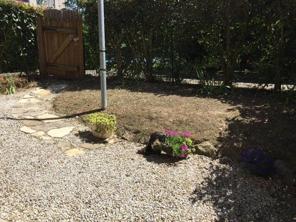 Appartamento Les Iris Carcassonne Esterno foto